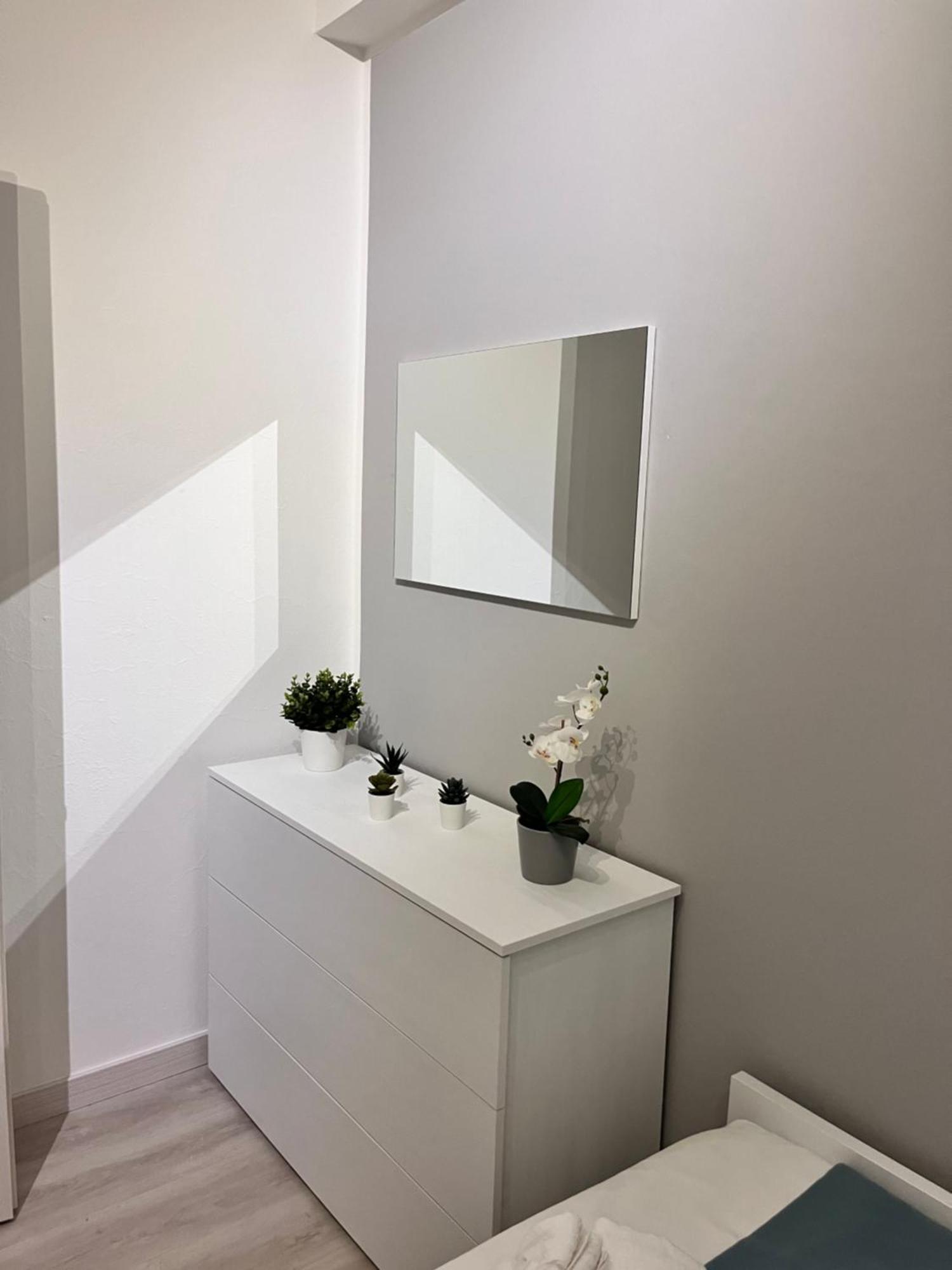 G&L Airport Apartment In Bgy Orio al Serio Buitenkant foto