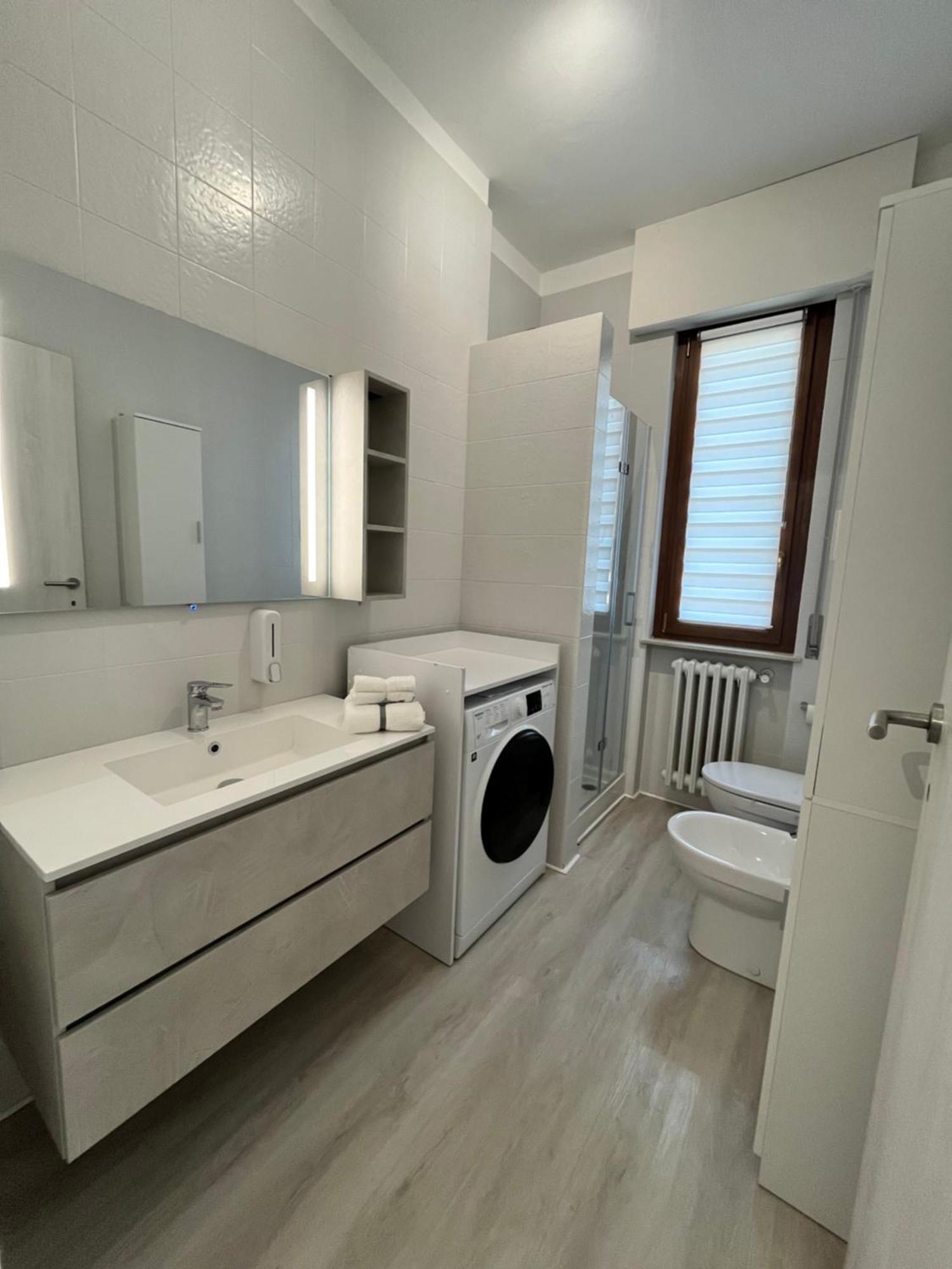 G&L Airport Apartment In Bgy Orio al Serio Buitenkant foto